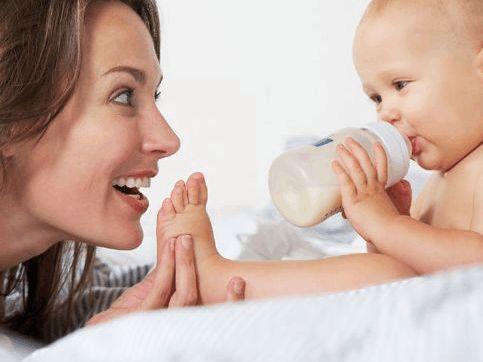 国外成人佩戴奶嘴视频,揭秘成人奶嘴的流行趋势与佩戴现象-第1张图片-丝瓜视频成人