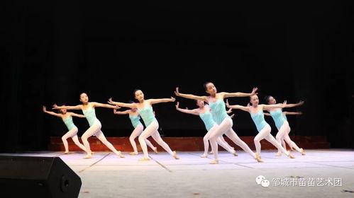 成人快速练舞蹈动作视频,跟随视频轻松入门-第3张图片-丝瓜视频成人