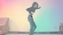 成人女单人舞蹈视频,成人女单人舞蹈风采展示-第2张图片-丝瓜视频成人