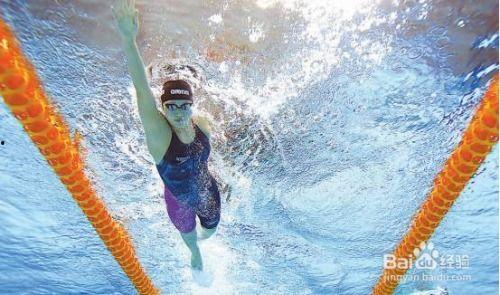 成人学习游泳视频讲解,轻松学会成人游泳技巧-第3张图片-丝瓜视频成人