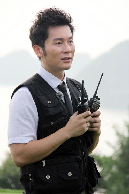 李晨怎么变成人的视频,从动物到人类的奇幻旅程-第3张图片-丝瓜视频成人