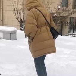 成人半截棉衣怎么穿视频,冬季时尚保暖两不误-第2张图片-丝瓜视频成人 成人半截棉衣怎么穿视频,冬季时尚保暖两不误-第2张图片-丝瓜视频成人